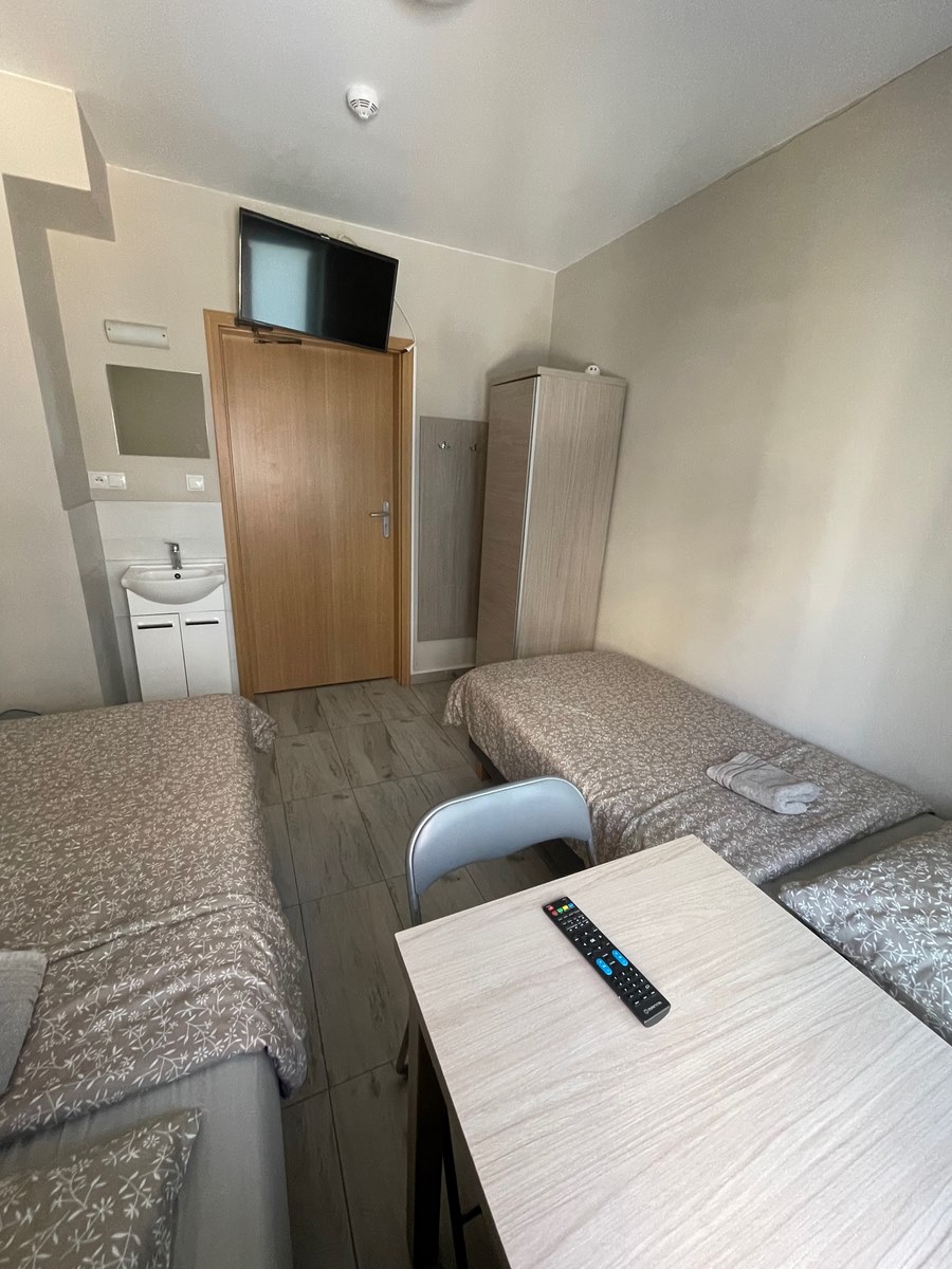 3 osoby z TV Kwatery Wrocław